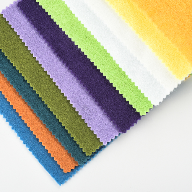 Colorful Needle Punched Non Woevn Fabric